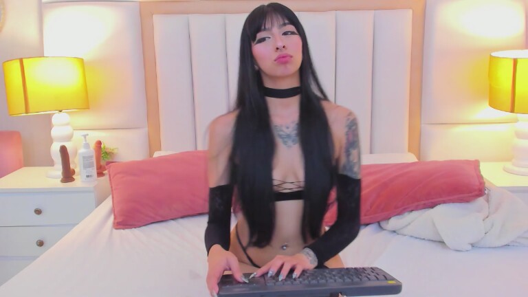 LaylaaDoll's Streamate show and profile