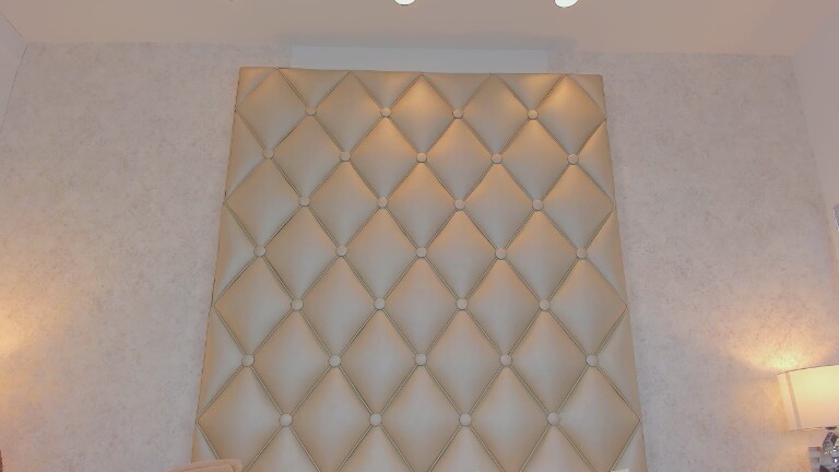 MiaaCaastro's Streamate show and profile