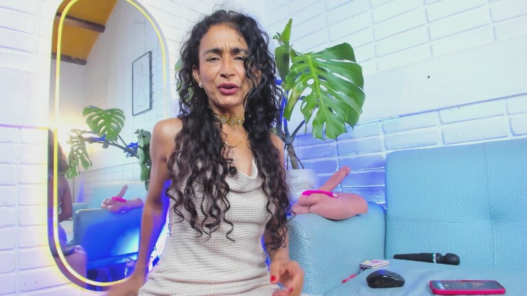 VeronicaCortess's Streamate show and profile