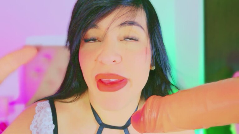 CharlootteEvans's Streamate show and profile