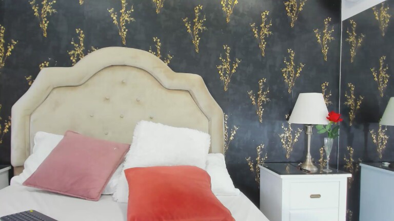 TaylorAdaams's Streamate show and profile