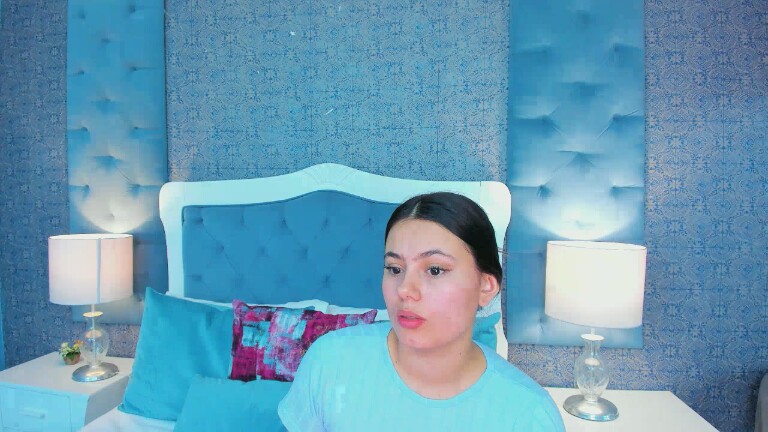 SusyLuv's Streamate show and profile