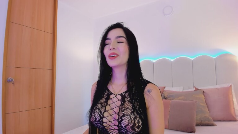 AlexaSalvator's Streamate show and profile