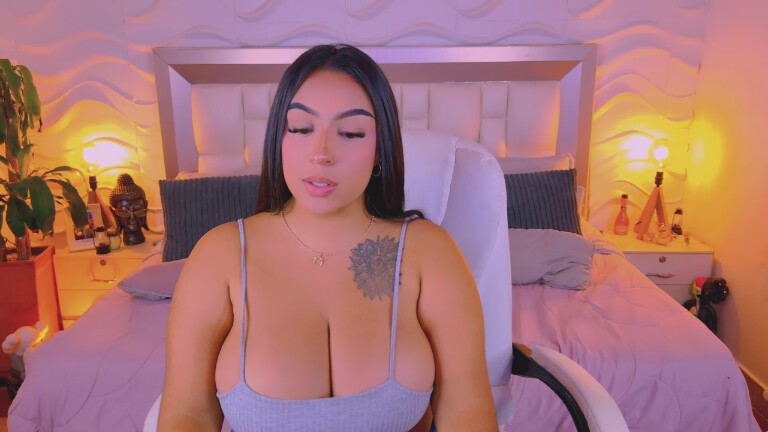 MartinaPiero's Streamate show and profile