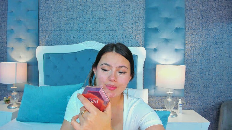 SusyLuv's Streamate show and profile